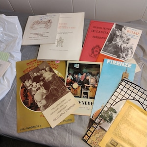 vintage 1970s Rome Vatican Cartes Brochures Pierre Le Rocher Basilique du Vatican Livre