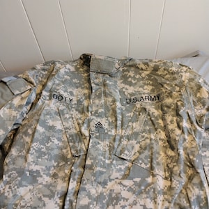 Vintage Camo Zip Front Military Shirt US Army Jacket