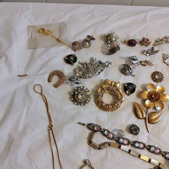Vintage Jewelry Lot, Jewelry Making Pieces, Brooch - image 3
