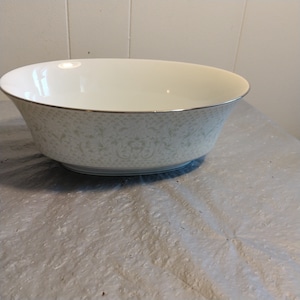 Vintage Japón Sango China antiguo encaje ovalado tazón de servicio, blanco y verde