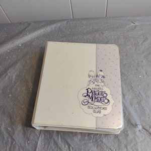 Vintage Enesco Precious Moments Collectors Club Identification Book