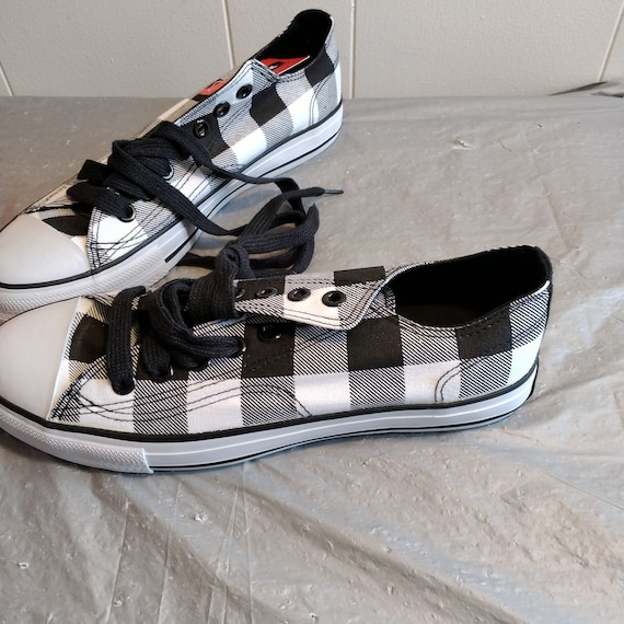 NOS Air Walk Sneakers, Black Checkered Sneakers 8 - image 2