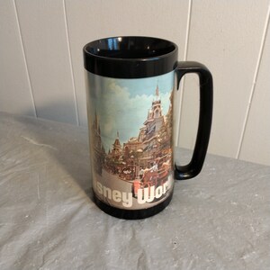 Vintage Thermo Serv Plastic Disney Mug