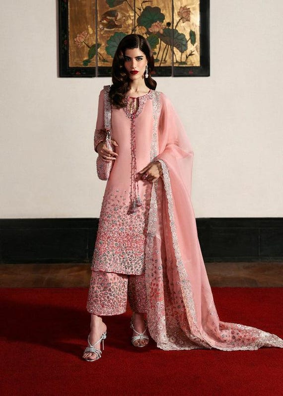 dark pink dresses pakistani Pakistani Pink Dresses