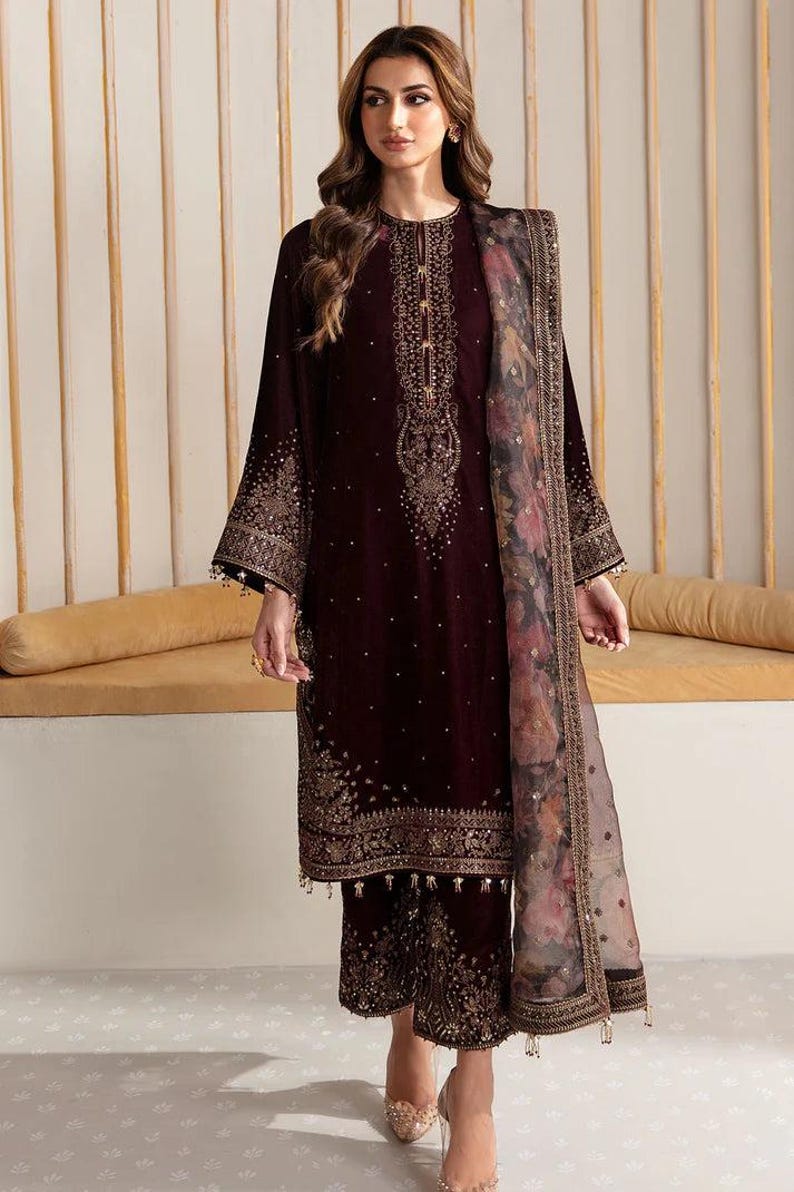 Purple embroidered velvet punjabi suit pakistani salwar kameez organza wedding dress