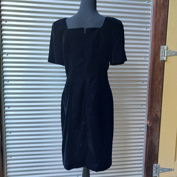 90s Square Neck Velvet Dress - image 2