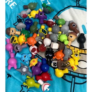 Mini-cartoonmuziekbeeldjes set (48 stuks) - Leuke op animaties geïnspireerde modelspeelgoed voor kinderen, verjaardagscadeau, verzamelfiguren