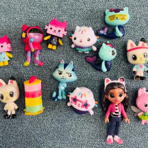 Inspiré des figurines Gabby Dollhouse, cadeaux d'anniversaire Gabby Dollhouse, jouets de dessins animés pour filles, figurine articulée - cadeau pour elle