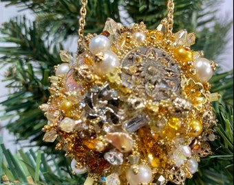 Ornament/ YELLOW and GOLD Art Piece/ ooak Vintage Jewelry Assemblage/Vintage Jewelry Ornament/Sparkly Home Decor/Orb
