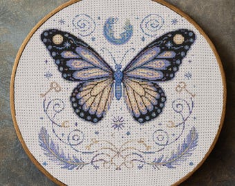Patrón de punto de cruz de mariposa celestial, bordado de mariposa floral galáctico, jardín de fantasía, luna mágica, alas florales, punto para principiantes