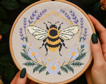 Floral Bee Cross Stitch Pattern, Wildflowers cute honeybee Embroidery Geometric frame for nature lovers Cross Stitch Pattern For Beginner