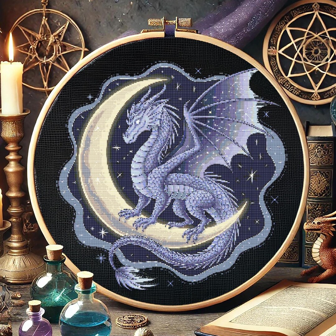 月の天のドラゴンのクロスステッチパターン、神秘的なファンタジー刺繍