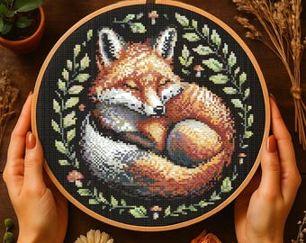 眠れる花のキツネのクロスステッチパターン ファンタジーな森のキノコ キツネの刺繍 動物 植物 森のステッチパターン PDF 初心者向け