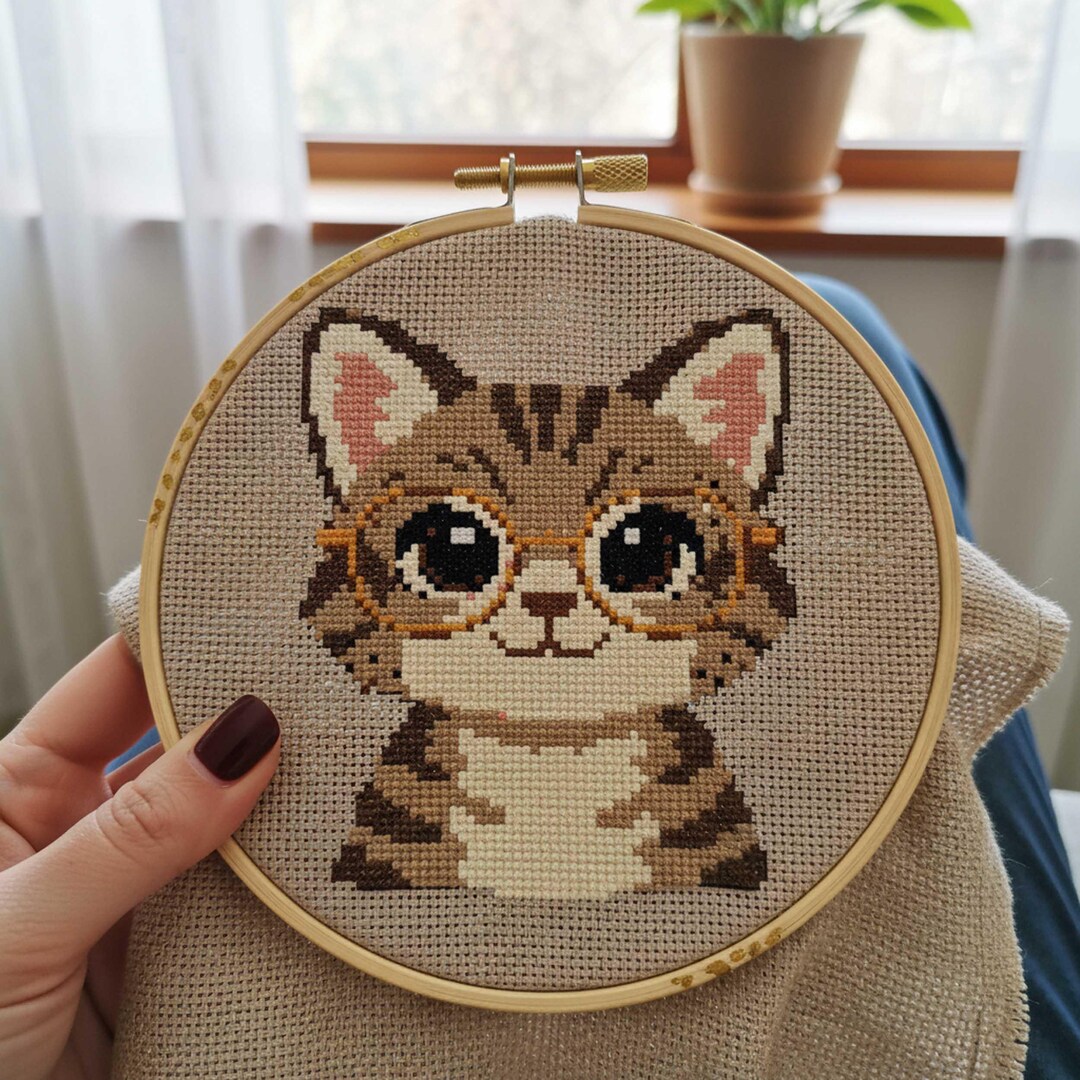 Tabby Pattern Circular Nursery Cat Cross Stitch Pattern: Tabby Cat With Round Glasses ...