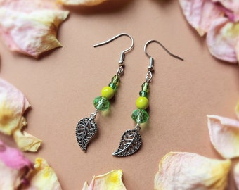 Boucles d'oreilles en strass, crochets hypoallergéniques argentés, cadeau pour maman, soeur, fille, meilleure amie, pendentifs pendants petits strass et métal