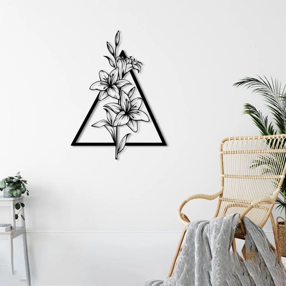 Geometric Lily Flower Metal Wall Art: Triangle Floral Decor