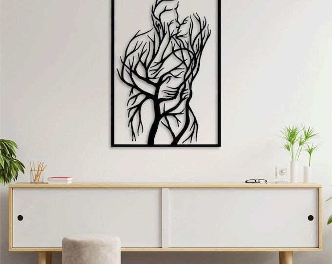 Romia Embrace of Nature Wall Art – Minimalist Couple & Tree Metal Silhouette Decor