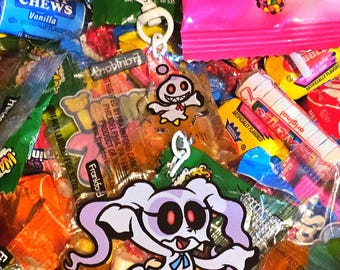 Cute Ghosts Cream 'n' Cheese - Halloween Dangling Keychain/Charm