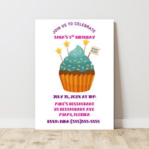 Invitation d'anniversaire de petit gâteau, téléchargement d'invitation d'anniversaire de petit gâteau, invitation d'anniversaire de fille.  Faire-part d'anniversaire modifiable