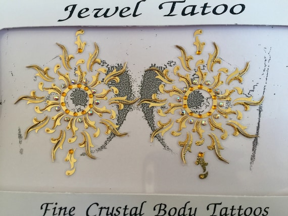 our best seller in gold and shiny gold contrasts made with swarovski stones ,the new hot Golds by Definitions