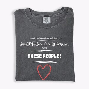 Rolig familjeåterföreningst-shirt, anpassningsbar presentidé för familjeåterförening, rolig sommaråterföreningssouvenir, familjedrama