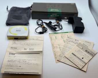 VINTAGE WORLDRADIO RÉCEPTEUR Sony ICF-7600D AM FM Bon État Général EUR 61,25 - FR