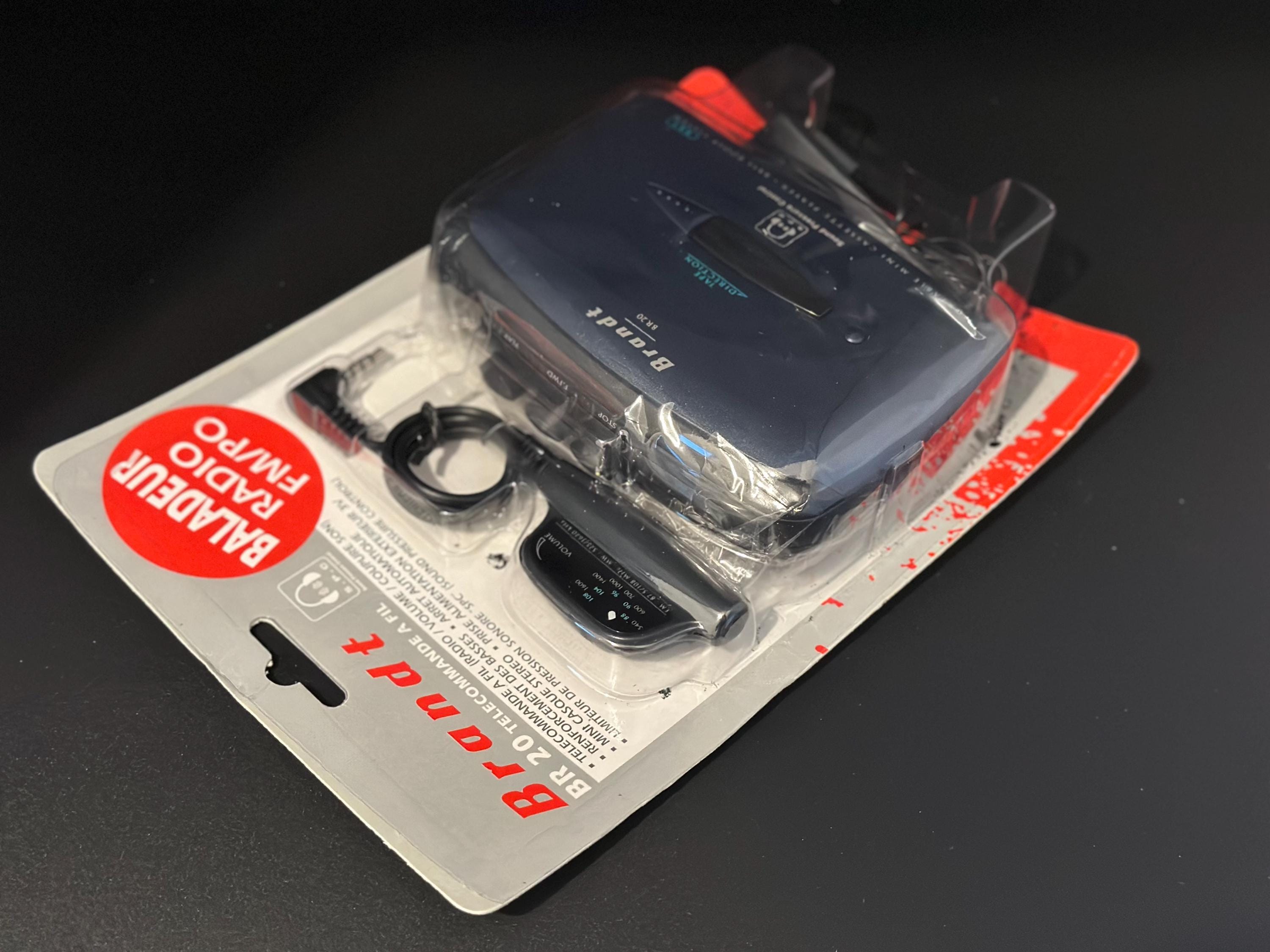 WALKMAN SONY WM-FX473 neuf sous blister EUR 70,00 - FR WALKMAN SONY WM-FX473 neuf sous blister EUR 70,00 - FR