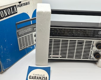 希少な東芝ソリッドステート AM FM ハンドヘルドポータブル