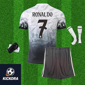 Personalized Ronaldo #7 Soccer Jersey: Custom Football Kit