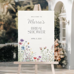 Wildblumen Brautdusche Willkommensschild, Willkommensschild mit Blumenmuster, Liebe ist in Blüte Brautdusche Beschilderung, Wildblumen Willkommensschild Poster Tafel
