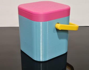 Retro Drinks Cooler: Holds 4 Cans