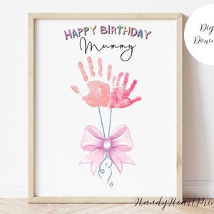 Impressão de mão de feliz aniversário para mamãe/mamãe PARA IMPRIMIR, artesanato com balões de aniversário, presente de aniversário personalizado para mamãe, arte de impressão de mão personalizada de crianças, PDF