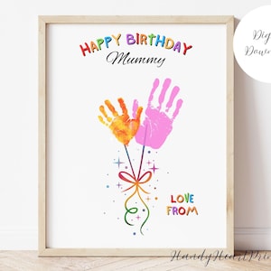 Impressão de mão de feliz aniversário para mamãe/mãe PARA IMPRIMIR, artesanato com balões de aniversário, presente de aniversário personalizado para mamãe, arte de impressão de mão personalizada de crianças, PDF