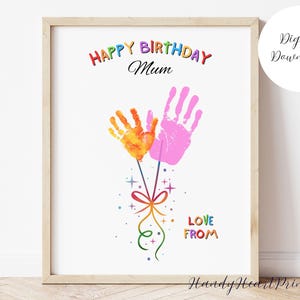 Impressão de mão de feliz aniversário para mamãe/mamãe PARA IMPRIMIR, artesanato com balões de aniversário, presente de aniversário personalizado para mamãe, arte de impressão de mão personalizada de crianças, PDF