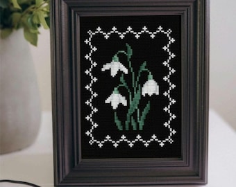 Snowdrop Floral Cross Stitch Pattern - Botanical Design (Digital Download)