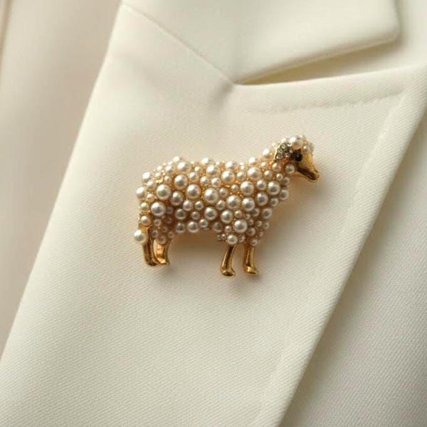 Vintage-Inspired Pearl & Gold Sheep Brooch
