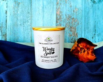 Woodzy Spell Soy Candle by FS Blends – Soy Candle with Mahogany & Teakwood – Warm Woodsy Masculine Scent