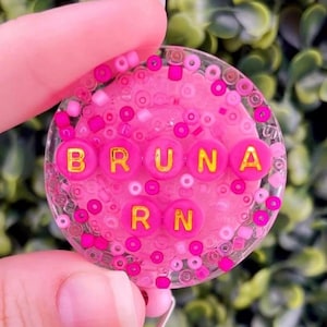 Custom Name Nurse Badge Reel – Beaded Resin Retractable ID Clip, Personalized Gift for Nurses, Cute Custom Badge Holder