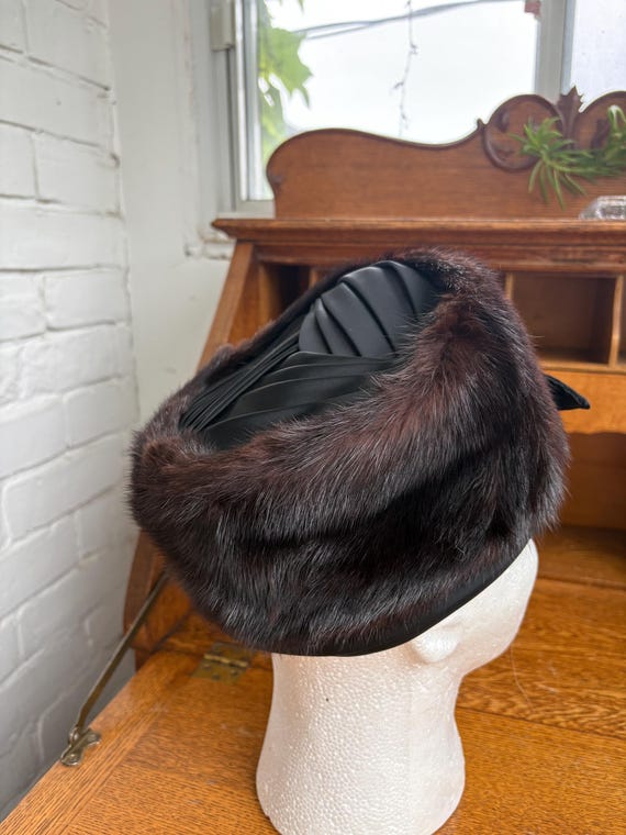 Vintage Brown mink and Black wool Hat Vintage 1960s Mink Fur & Wool Mod Hat - Henry Pollack NY  main image 2