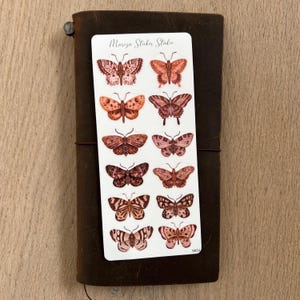 Pegatinas de mariposas vintage: pegatinas de acuarela para bullet journal, scrapbooking y diario. Hoja de pegatinas de naturaleza.