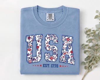 Camiseta Floral EUA, Camiseta Patriótica Comfort Colors®, Camiseta de 4 de Julho, Camiseta com a Bandeira Americana, Camiseta do Dia da Independência, Camiseta Retrô EUA, Camiseta EUA