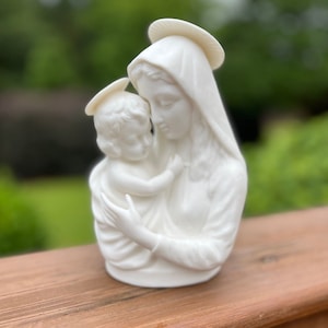 Norcrest Fine China 7” Madonna and Child