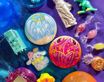 YAOIST/YURINATOR round badge pins - yaoi - yuri