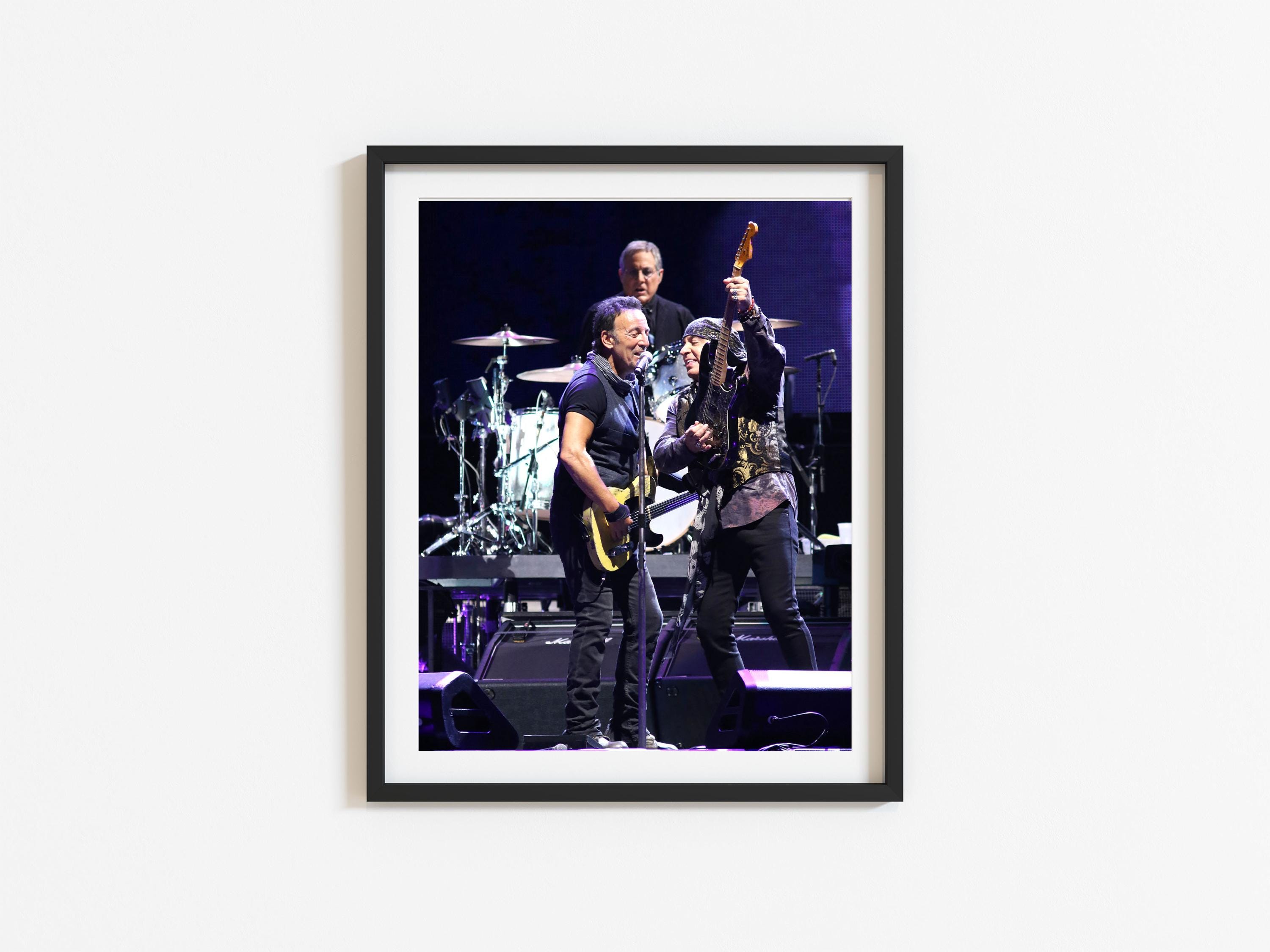 スティーヴ・ヴァン・ザントの自叙伝【サイン本】 Steve Van Zandt autographed album page JSA certified – LW Sports