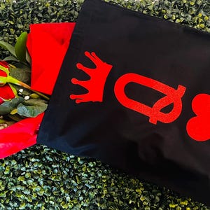 Queen of Hearts Symbol Tote