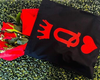 Queen of Hearts Symbol Tote