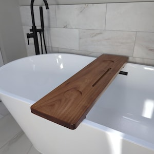 Acacia Wood Bathtub Tray: Adjustable Bath Caddy