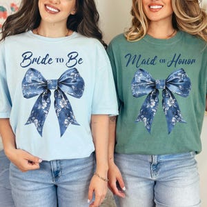 Bride to Be Blue Toile Shirt, Comfort Colors, Blue Chinoiserie Maid of Honor, Bridal Party Gift, Bridal Coquette, Trendy Bachelorette, Bride