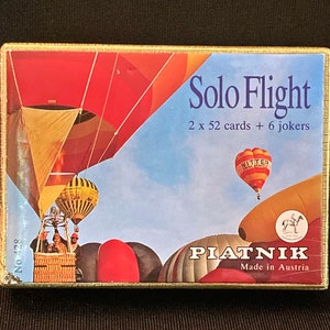 Cartes à jouer pour enfants, vol solo, montgolfières, Piatnik, 7 jeux de solitaire, 2 jeux de cartes, 6 jokers, années 1980, 1 3/4" par 2 1/8", Autriche