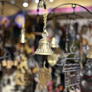 Handmade Copper Wind Chime – Elegant Outdoor Decor – Soothing Melodies for Garden or Patio – Unique Gift Idea – Rustic Home Accent